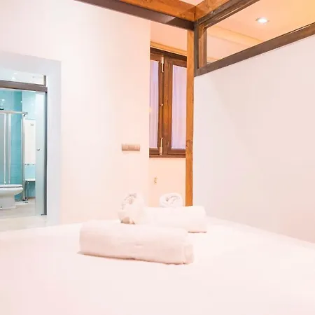 El Zaguán - Living Apartamento